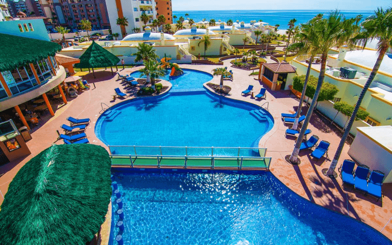 rp-vacations-las-palmas-resort-pool-overhead-image