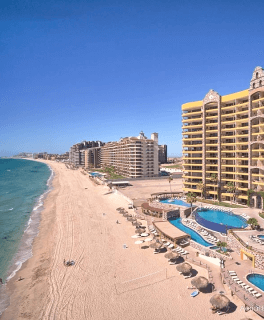 rp-vacations-photo-of-resorts-on-sandy-beach