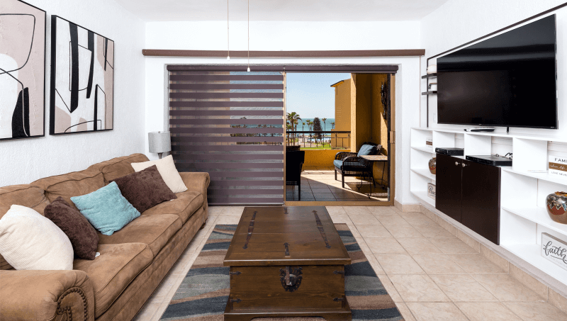 rp-vacations-princesa-c-301-living-area3-image