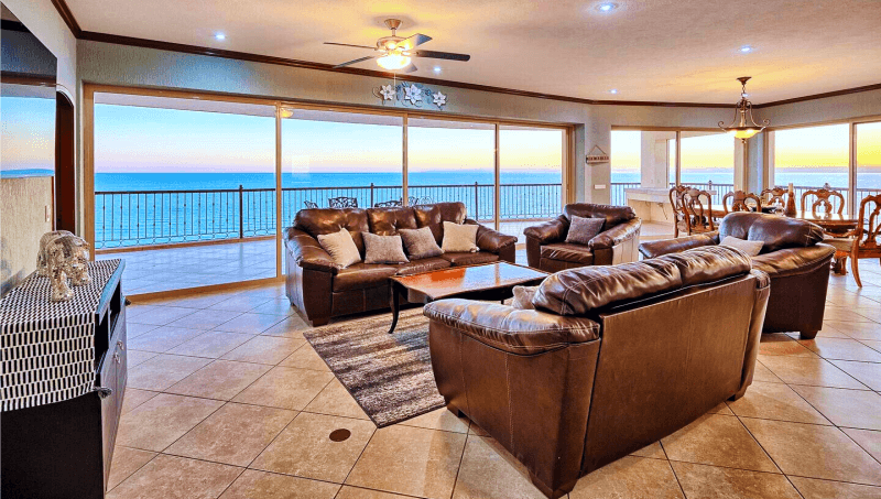 rp-vacations-sonoran-sky-910-living-area3-image